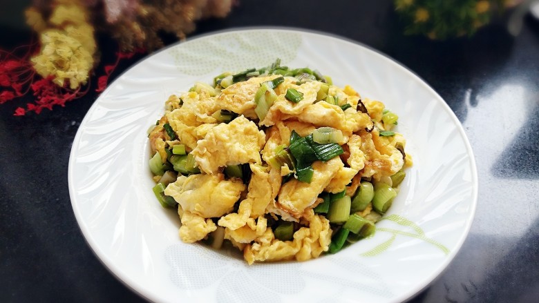 青蒜炒鸡蛋