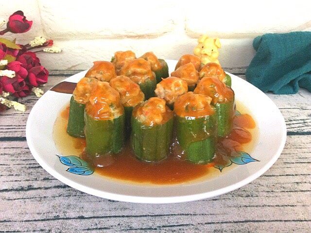 丝瓜肉盅,丝瓜软嫩肉香,汁美味,
