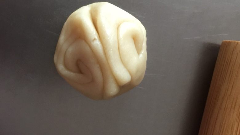 老婆饼(糯米椰蓉馅)零失败,再揉成同图片!