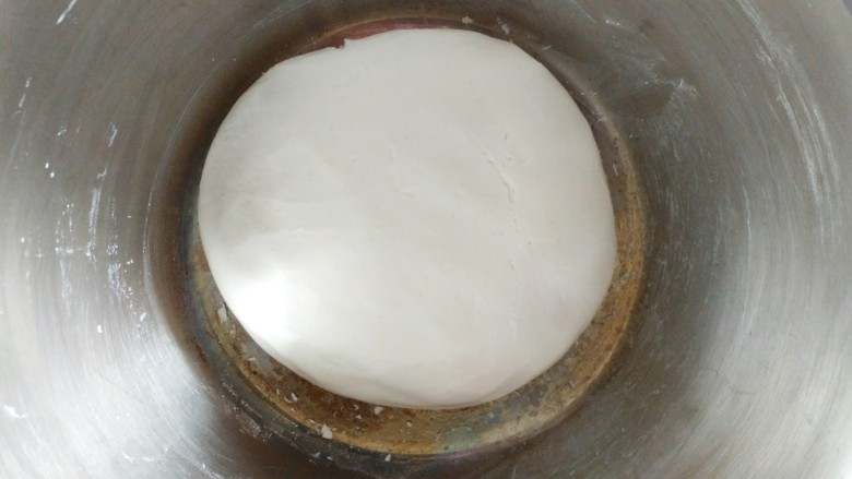 橘子大福,揉成光滑面团,醒十分钟