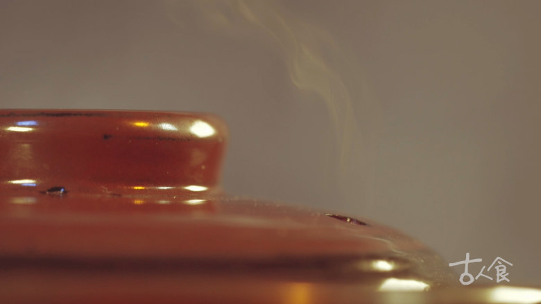 【明·酱牛肉】武松最爱的江湖下酒菜,大火烧开后改小火慢炖三小时;