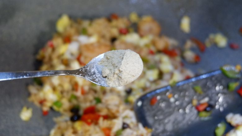 豆豉虾球炒饭	 	,鸡精