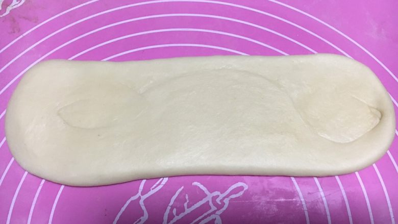 椰子油鸡蛋营养吐司,反面底部在上