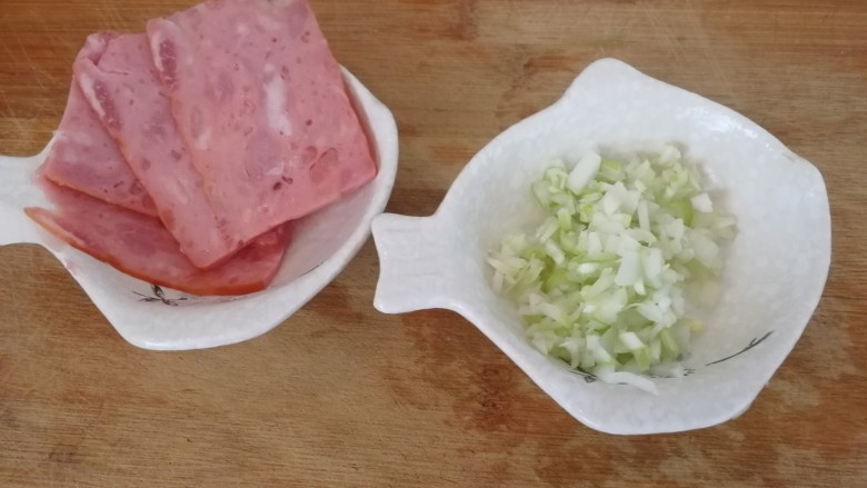 快手早餐&芹菜火腿手抓饼,火腿切片(4片)