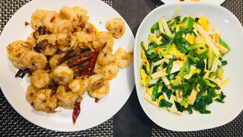 炒虾仁,|･ω･｀)