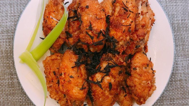 茶香鸡翅,duang!duang!摆盘上桌!