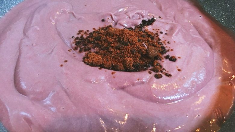 青团(三种口味),加红糖小火慢慢炒干,不用炒太干了