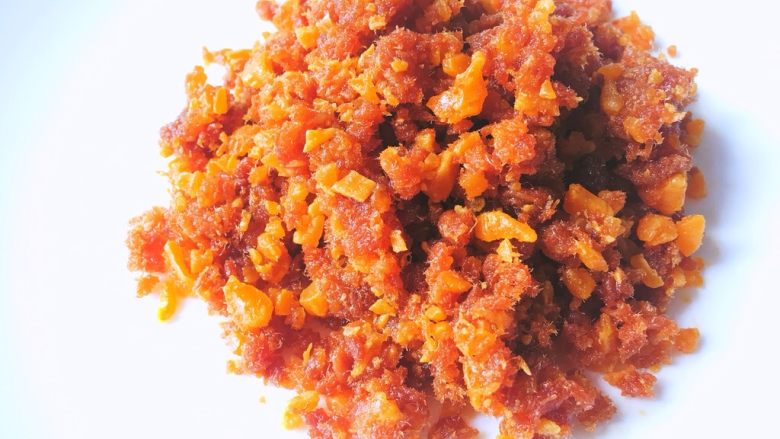 青团(三种口味),肉松的拍的不够清晰,我手抓着吃了很多