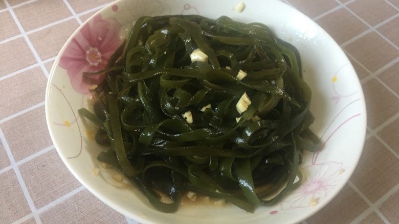 #简单爽口#凉拌海带丝,是不是特别简单😜