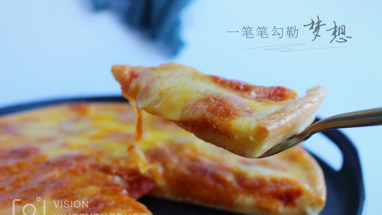 薄底香肠披萨