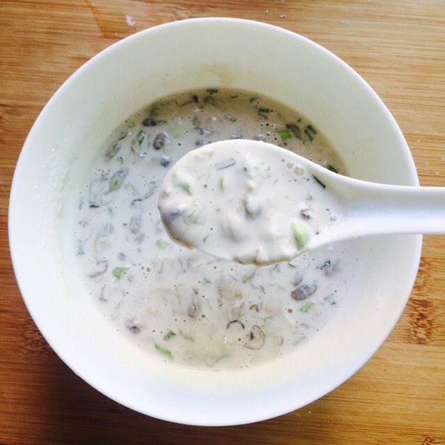 舌尖上的美食~蚵仔煎,如图所示,这样的浓度正好