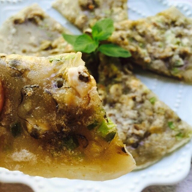 舌尖上的美食~蚵仔煎,咬一口满嘴鲜香😍