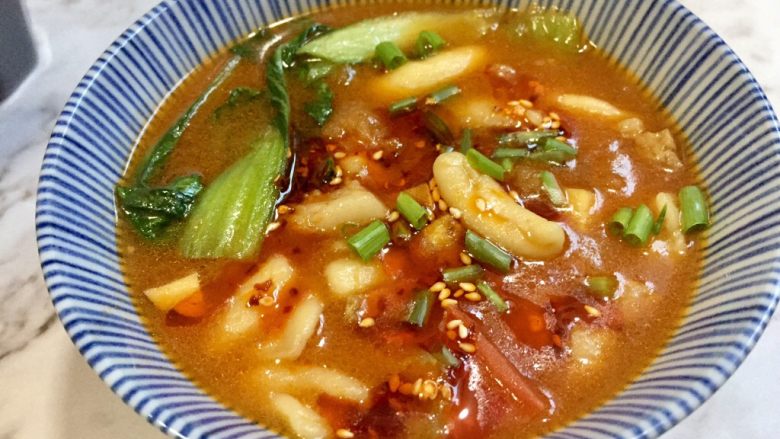 简易版陕西小吃烩麻食,端上桌,我还是蛮喜欢的