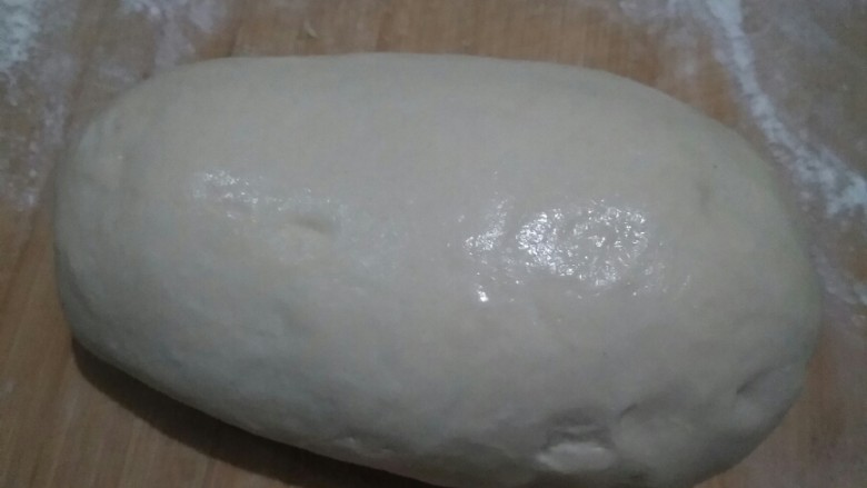 荷叶饼,将活好的面团醒发。