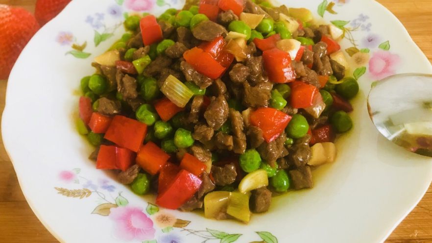 青豆牛肉粒