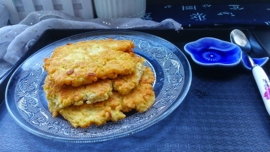 快手早餐&葱香豆腐鸡蛋饼