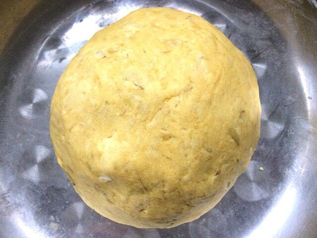 煎双薯饼,面团和好,醒10分钟