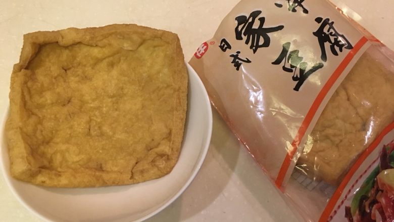 素什锦炒面,豆皮包