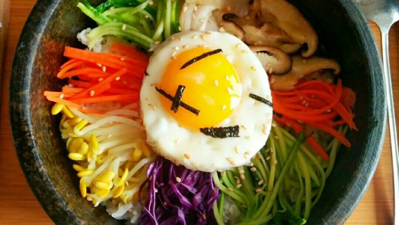 石锅拌饭,成品