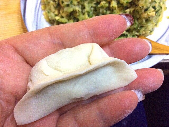 菌类料理+白玉菇黄瓜鸡蛋饺子,包好,素饺子的包法