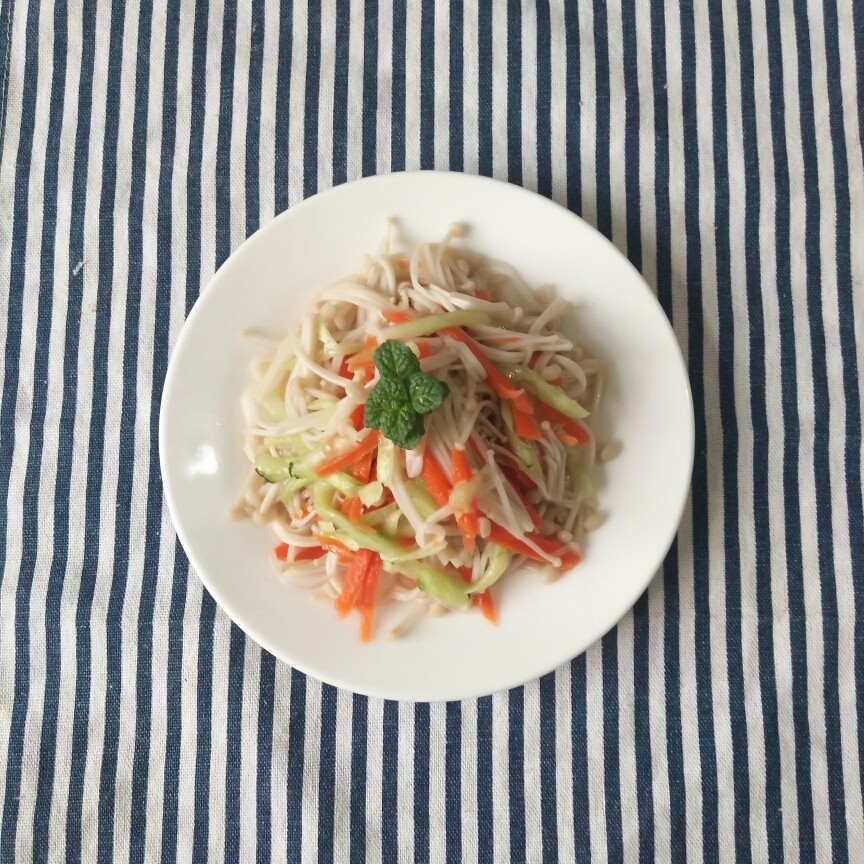 菌类料理――凉拌三丝