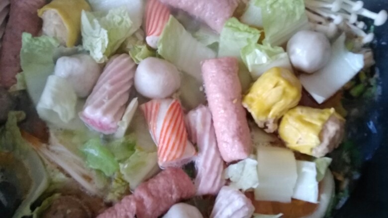 火锅,最后就成了一个美味佳肴了