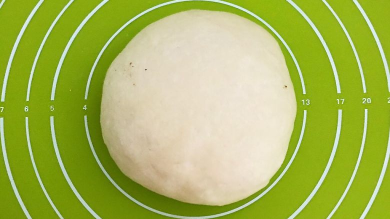 葱花盘丝饼,面团饧好了