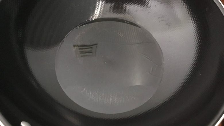 史上最简单的蛋炒饭,起油锅,油可以稍微多一点点