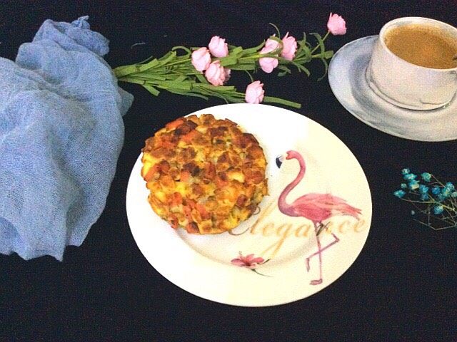 菌类料理+吐司边蟹味菇鸡蛋饼