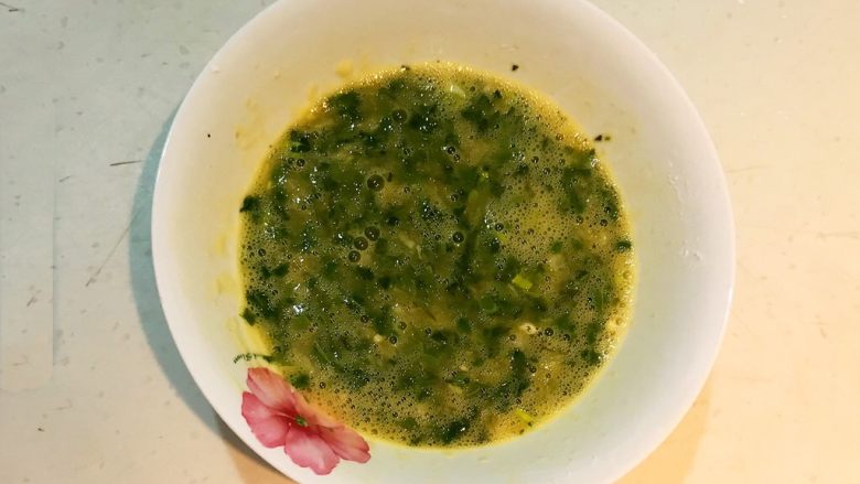 香椿系列之二 香椿鸡蛋饼,调匀
