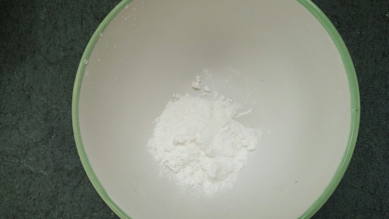 早餐火腿肠鸡蛋饼,5g淀粉