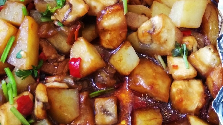 剁椒土豆茄子,来个近照,绝对下饭