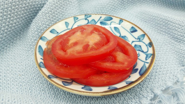 营养早餐~三明治,<a style='color:red;display:inline-block;' href='/shicai/ 59'>番茄</a>切薄片