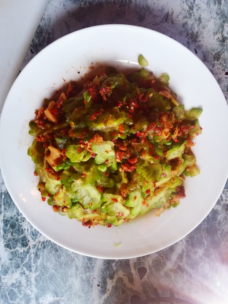 凉拌苦瓜,成品照