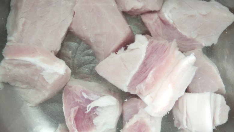 卤肉饭,买来的<a style='color:red;display:inline-block;' href='/shicai/ 428'>五花肉</a>,我好像选的瘦肉太多了,肉是两三个人的量
