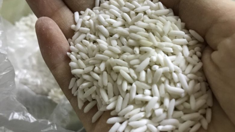 小葱皮蛋粥,如图抓两次