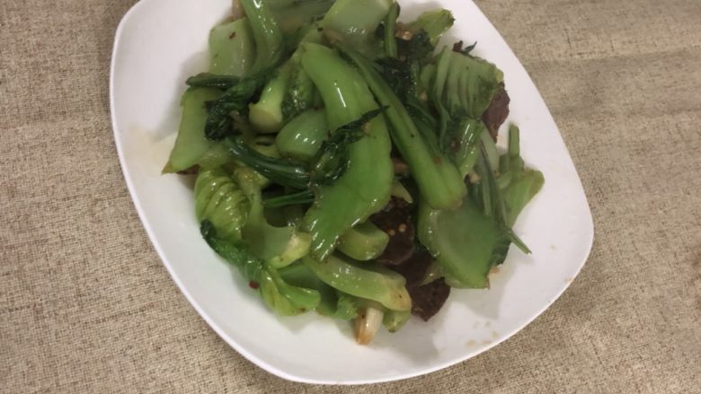四川辣肠芥菜芯,完成香甜可口