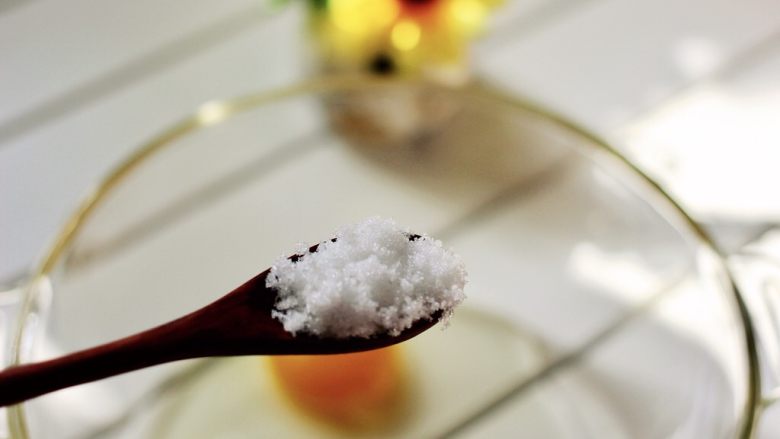 巧克力甜甜圈(花生油版),加入白砂糖