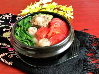 杂蔬牛尾汤