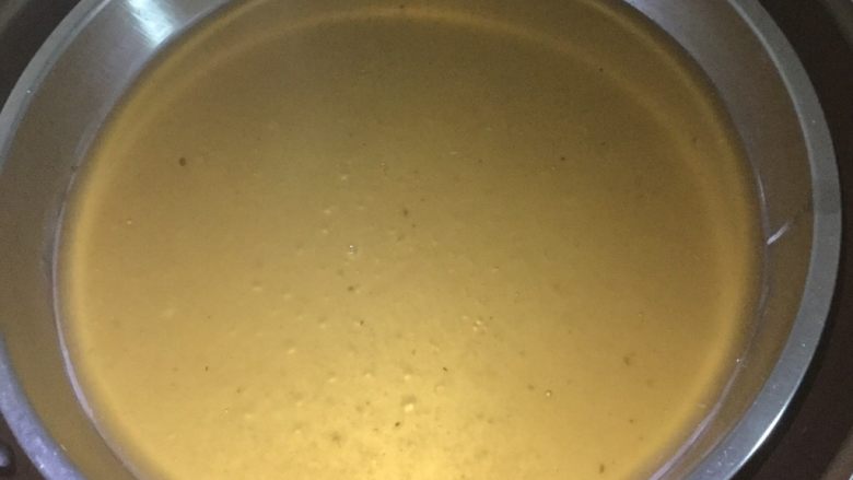 冰糖红枣糕,蒸好的红枣糕放凉后就可食用
