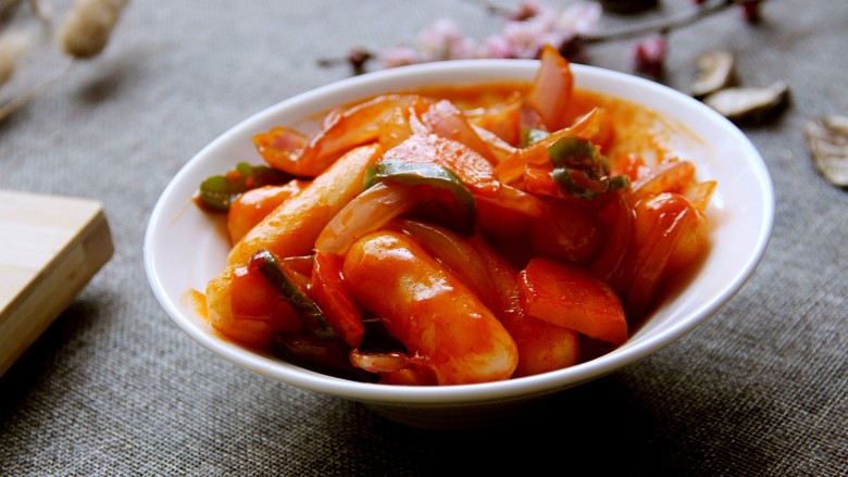 <span style="color:red">韩</span><span style="color:red">式</span>炒年糕