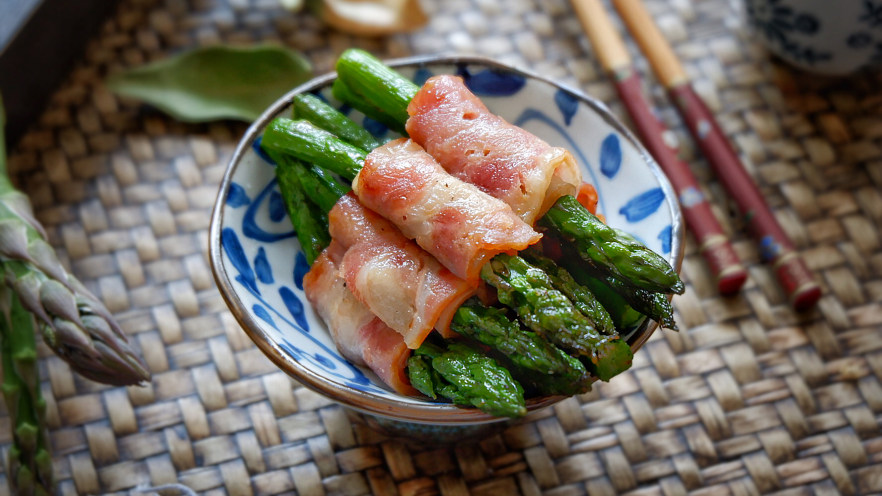 培根芦笋卷