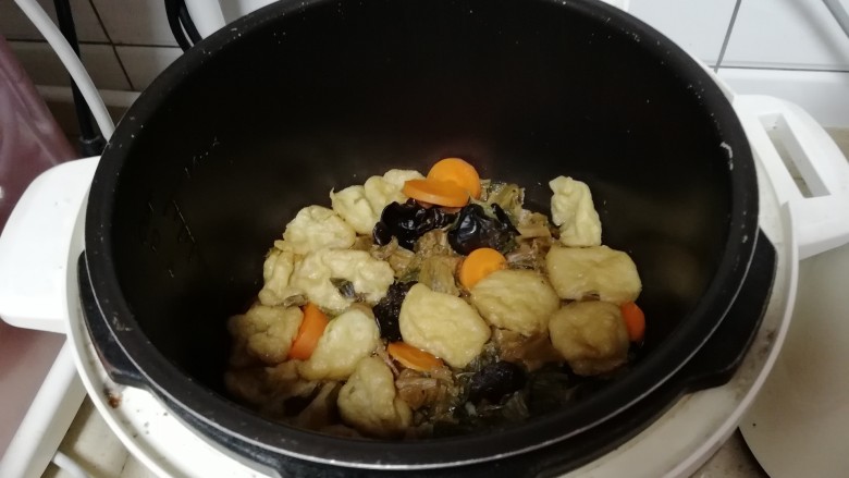 雪菜鱼饼,出锅