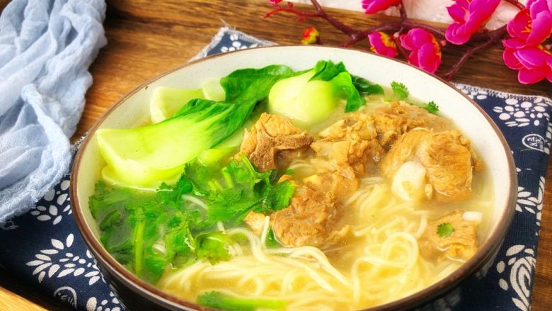 排骨面,鲜美极了