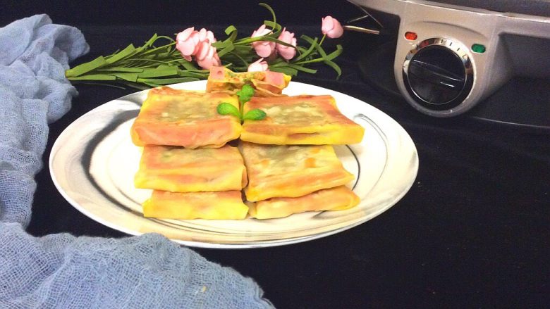 饺子皮版—火腿胡萝卜鸡蛋饼,好香哦，如同鸡蛋灌饼一样