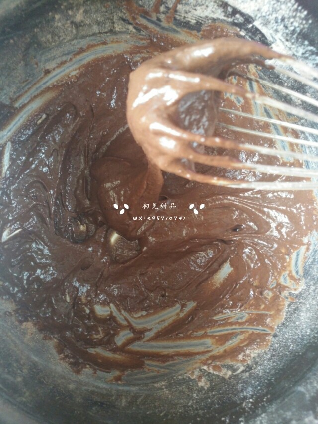 海盐奥利奥咸奶油盒子,搅拌到无颗粒状态就好了，不要过度搅拌了。
