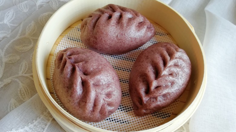 杂粮素菜包,颜值也不错哦!