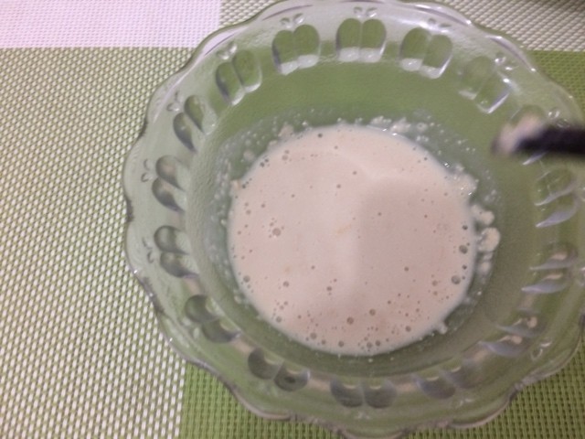 紫菜芝麻饼,<a style='color:red;display:inline-block;' href='/shicai/ 731'>酵母</a>用15克水化开备用