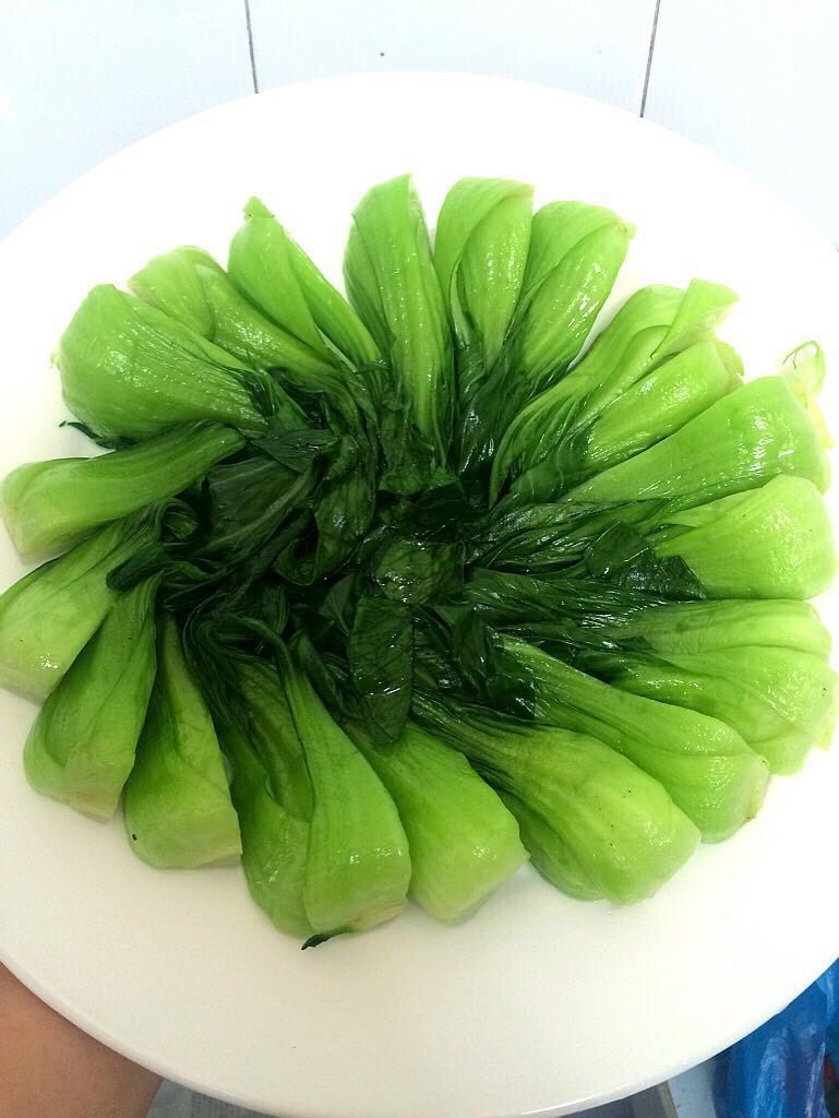 可乐鸡翅,摆盘。