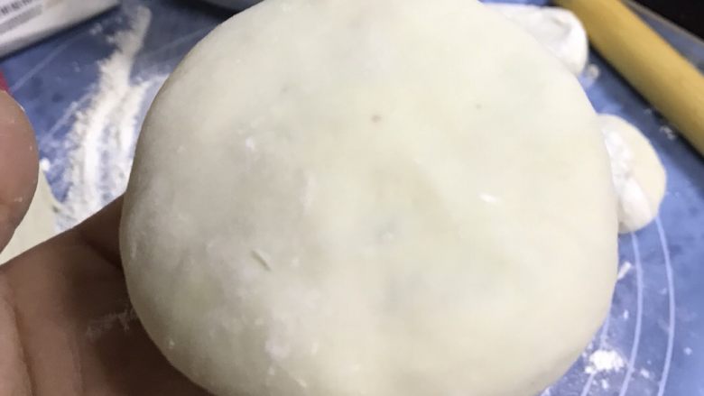 西葫芦鸡蛋馅饼,压扁